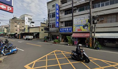 歸仁早市，良安中藥行