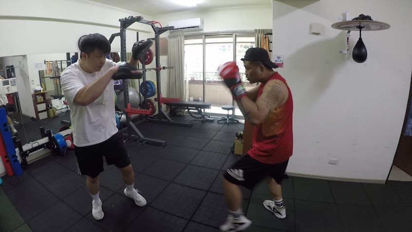 悠格 / 運動按摩 ‧ 功能性訓練 ‧ 健身訓練
