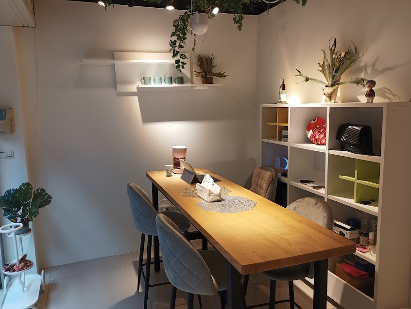 禾康調研所/調理專門店 KEEP SLIM牛角撥刮/筋膜放鬆/艾草溫罐/調理身體