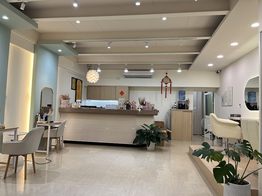 沐妍 HAIR SPA｜夜間洗髮｜按摩舒壓｜臉部保養|13:00前採預約制
