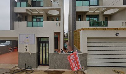 曄光也體態整復美學